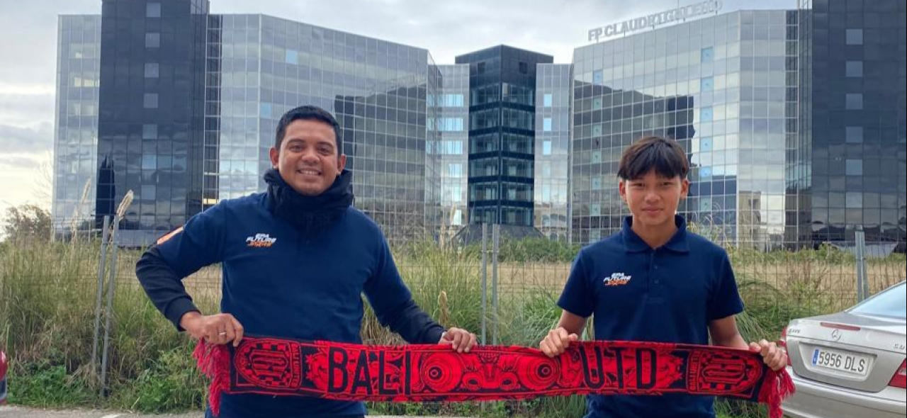 Coach Sandhika dan Keanu Senjaya dari Bali United Menimba Ilmu di Spanyol