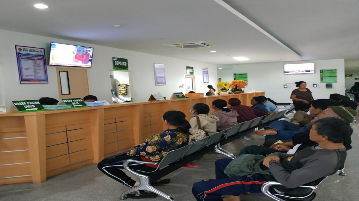 Keluarga Pasien Keluhkan Pelayanan Obat di RS Sanjiwani Gianyar